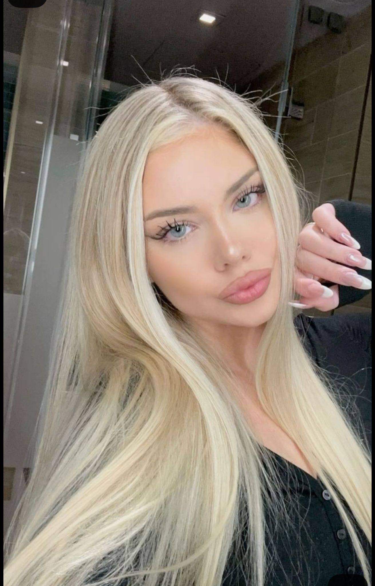 Damla - VIP Escort